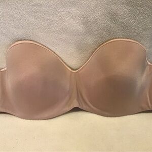 CROWN-ETTE Tan Shaped Cups Strapless Underwire 3 Back Hook Bra 44B